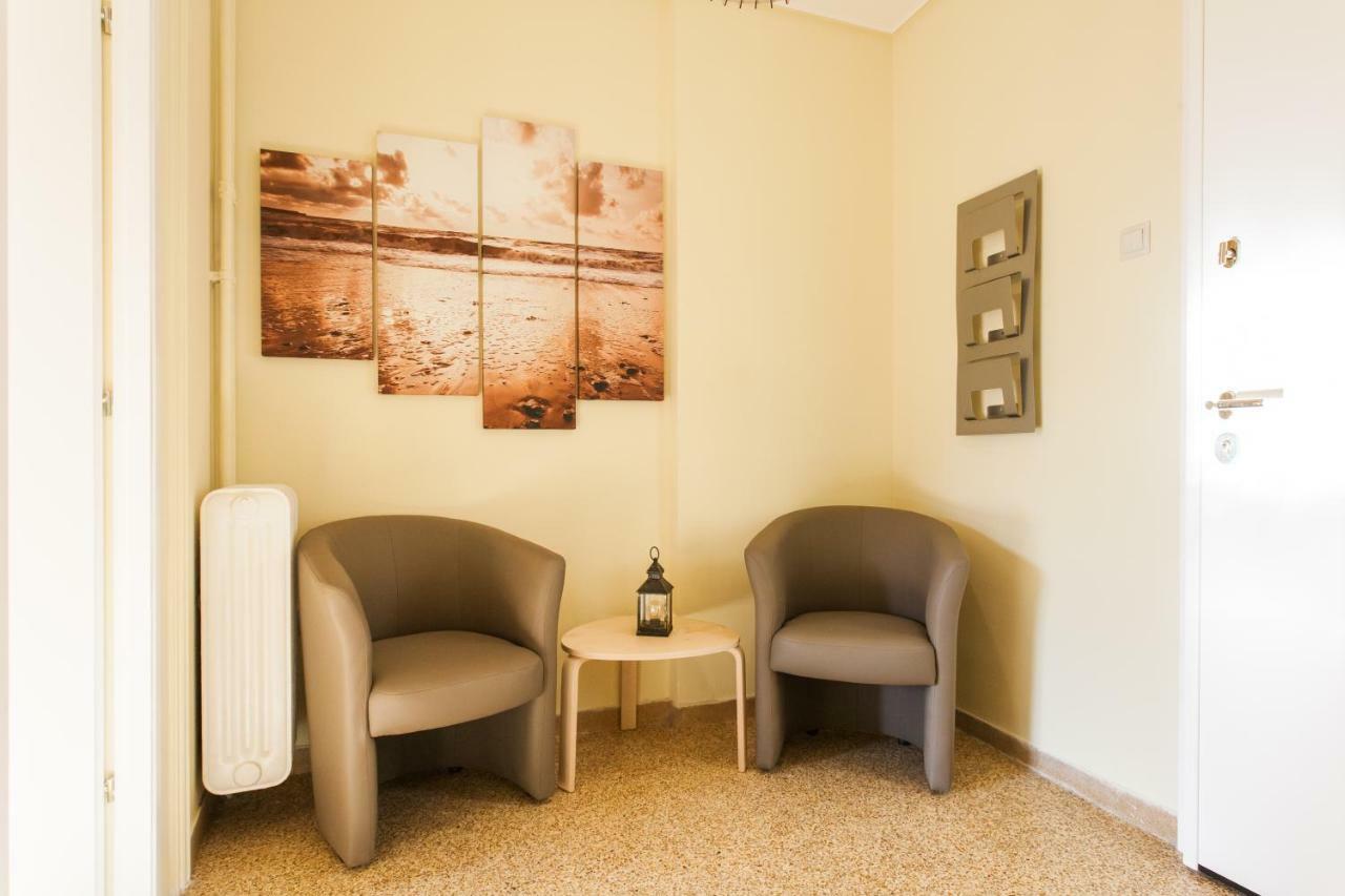 Private Central View Rooms In Apartment Near To Acropolis Metro Station Atena Exterior foto