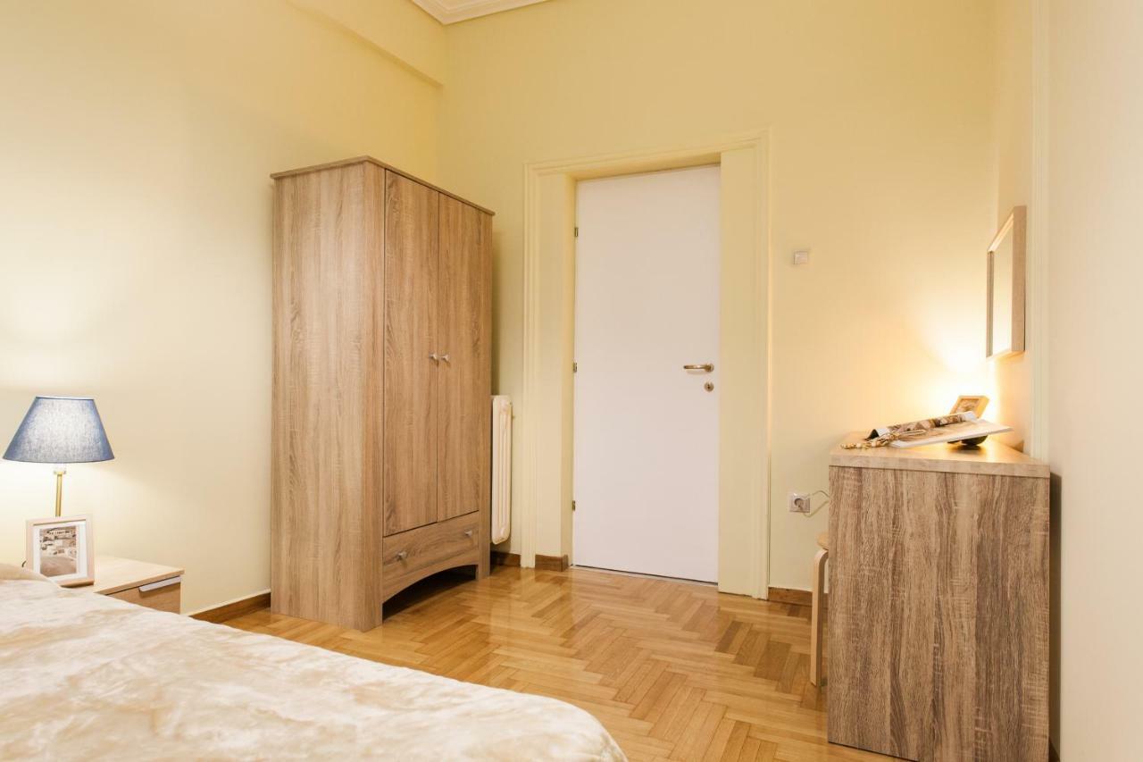 Private Central View Rooms In Apartment Near To Acropolis Metro Station Atena Exterior foto